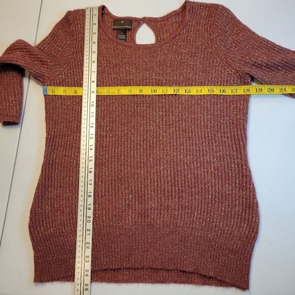 Fenn Wright Manson Dark Pink and Metallic Gold Knit Sweater Women's Size Large - Picture 7 of 10